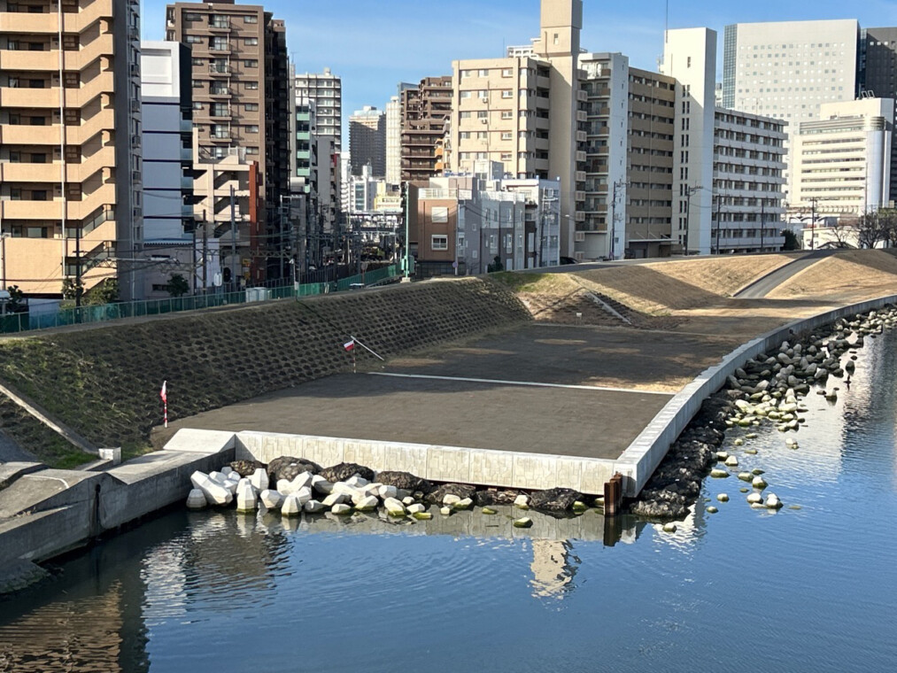 Ｒ６多摩川右岸本町低水護岸